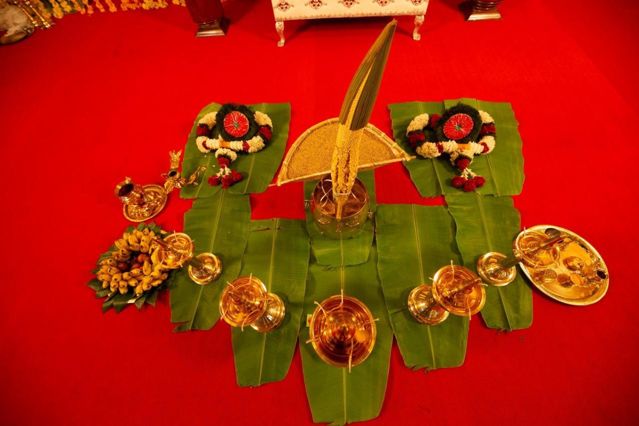 Hotel Guruvayur Darshan Bagian luar foto